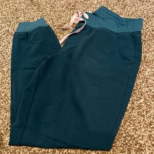 Figs Medium Jogger Scrub Bottoms